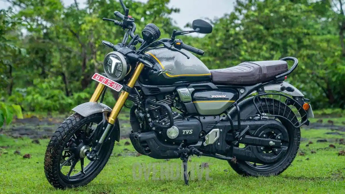 TVS Ronin 225